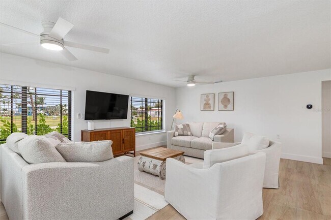 Foto del edificio - 1950 Nebraska Ave