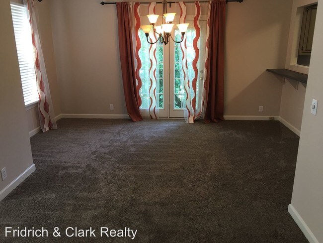 Foto del edificio - 2 br, 2 bath House - 4202 Harding Pike 201