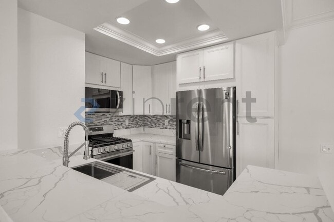 Building Photo - Unit 41
