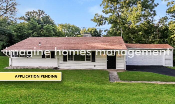Primary Photo - 3 Bedroom Ranch in Woodlawn