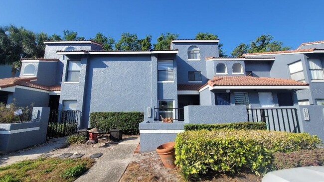 Foto del edificio - 4728 Capri Pl