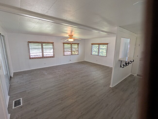 Foto del edificio - 7001 142nd Ave N