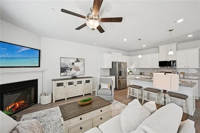 Building Photo - 405 Lanier Cir