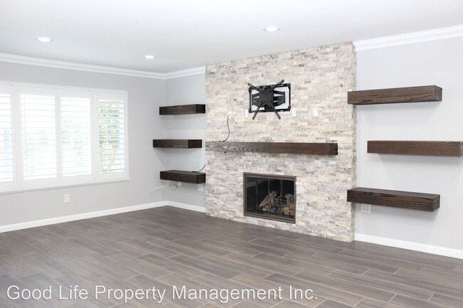 Building Photo - 4 br, 3 bath House - 582 Azalea Street