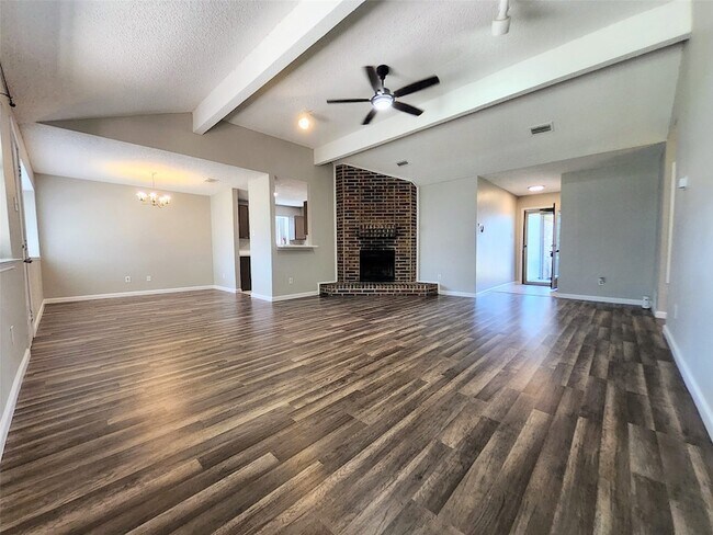 Foto del edificio - 2641 Berkshire Ln