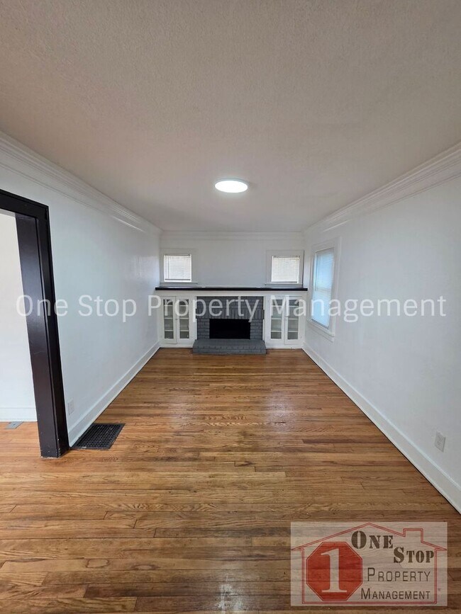 Foto del edificio - Beautiful 4 Bedroom 2 Bathroom in Kansas City!