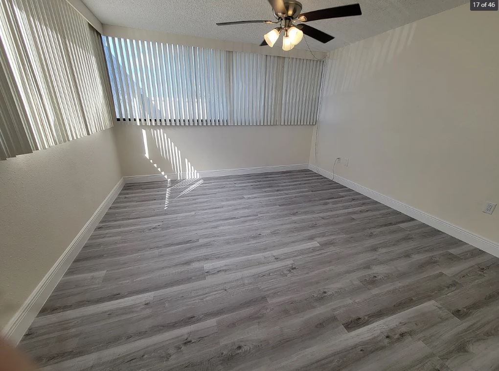 Building Photo - 500 Treasure Island Cswy