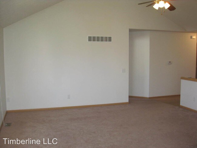 Building Photo - 5755 N 20th St
