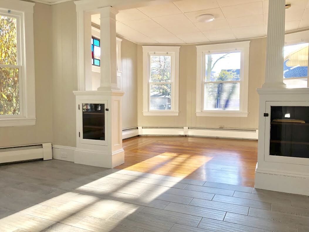 Primary Photo - 45 Hawley St