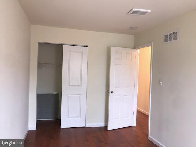 Building Photo - 1009 Red Lion Rd