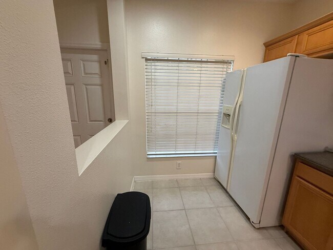 Foto del edificio - Beautiful 2 Bedroom, 2.5 Bath Townhome for Rent in The Hammocks!