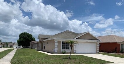 Building Photo - 11802 Lynmoor Dr