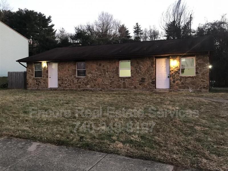 Foto principal - 1241 Green Valley Dr