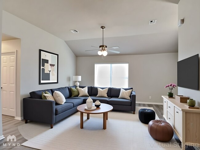 Building Photo - 3514 E Fairmont St