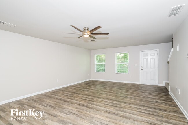 Foto del edificio - 2550 Wood Bend Ln