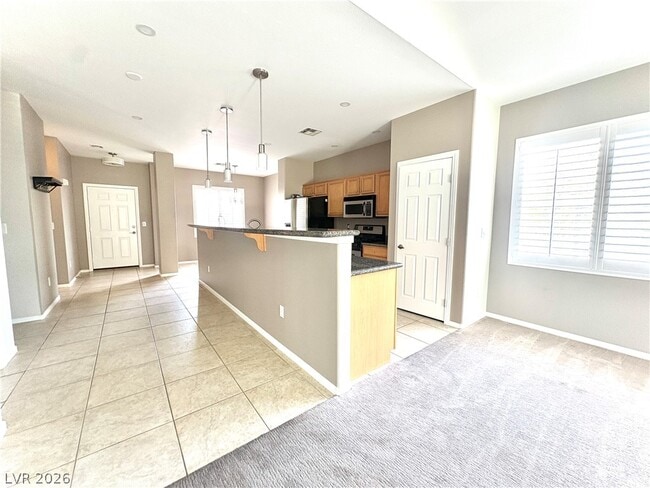 Building Photo - 800 Peachy Canyon Cir