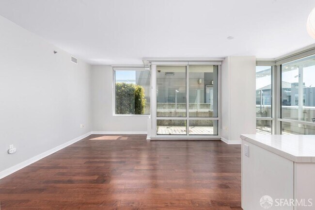 Foto del edificio - 501 Beale St