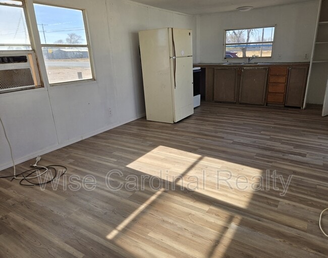 Foto del edificio - 502 N Avenue F