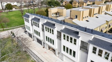 Building Photo - 2916 Cline St