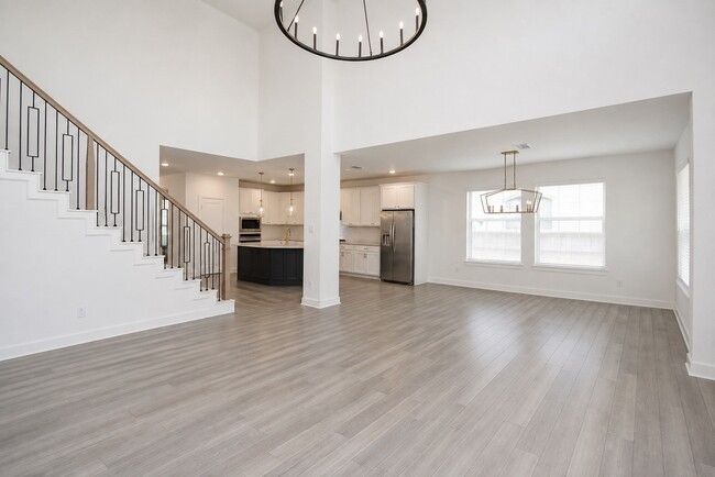 Building Photo - 23714 Sweeny Vly Dr