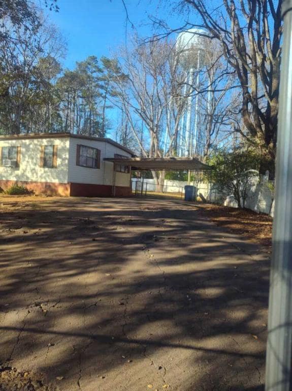 Building Photo - 12100 Lullingstone Rd