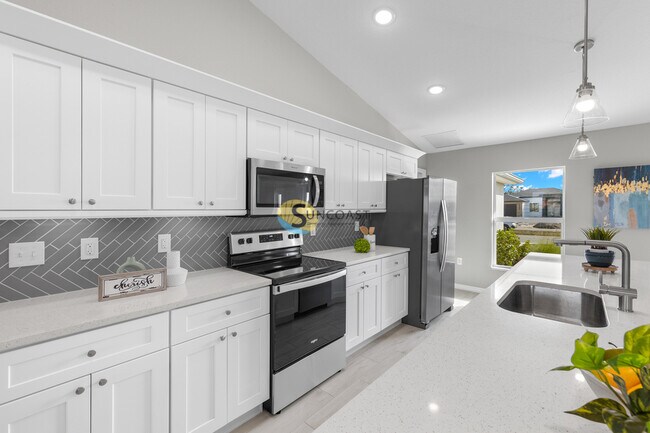 Building Photo - Beautiful 2025-Built 4-Bedroom Home for Re...