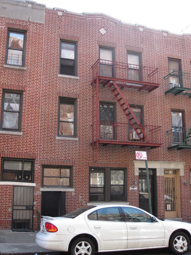 Primary Photo - 30-59 34th St