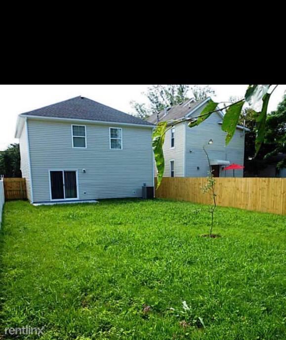 Foto del edificio - 4 br, 2.5 bath House - 3406 Bainbridge Blvd