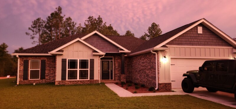 Foto principal - 9867 Shangri La West Rd