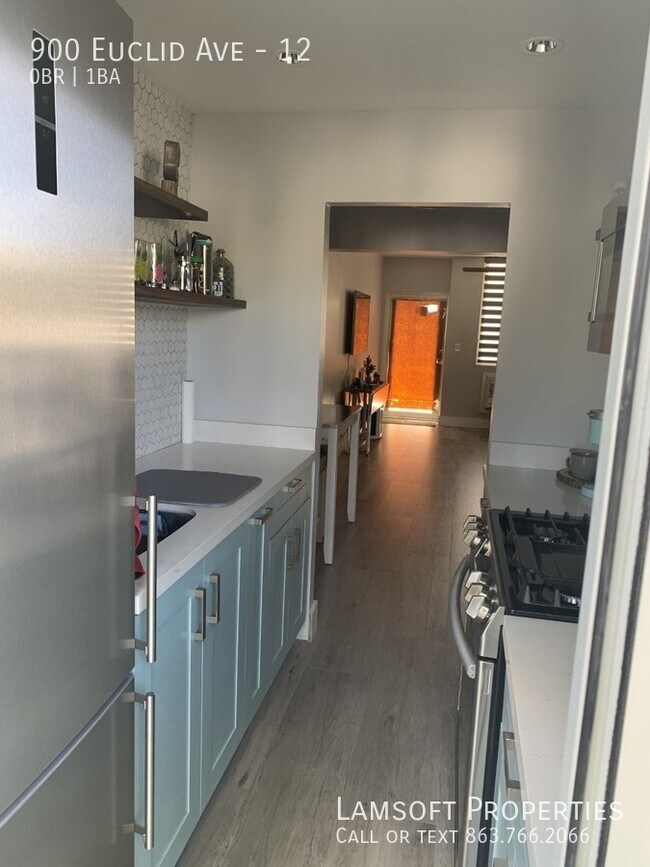 Foto del edificio - 900 Euclid Ave