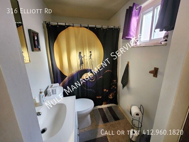 Foto del edificio - 316 Elliott Rd