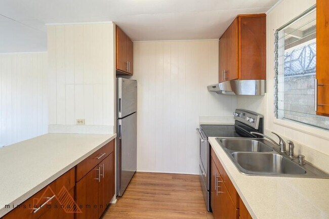 Photo - 2057 10th Ave Apartment