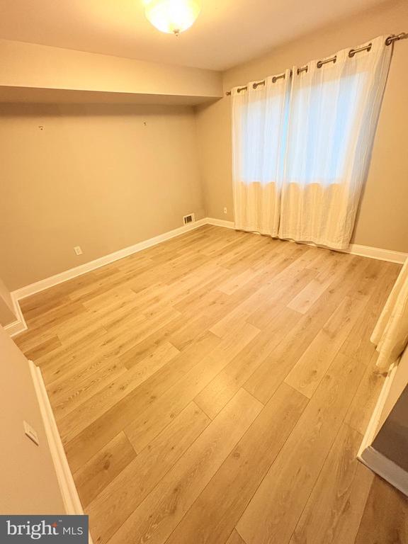 Foto del edificio - 54 Hillcroft Way