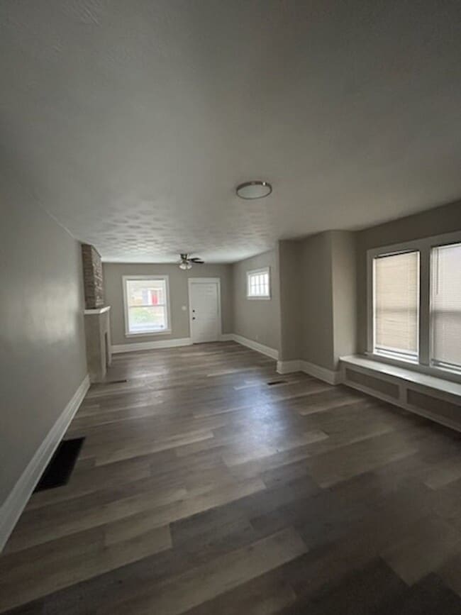 Foto del edificio - 1378-1380-1380 Hamlet St