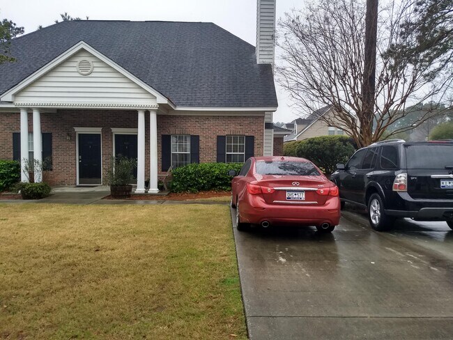 Foto del edificio - 4842 Habersham Ln