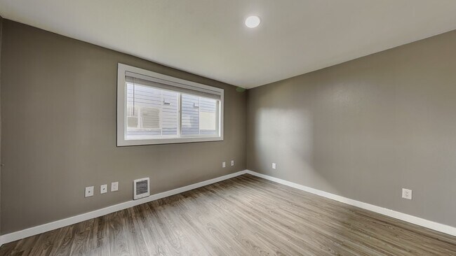 Foto del edificio - 1105 S Woodlawn St