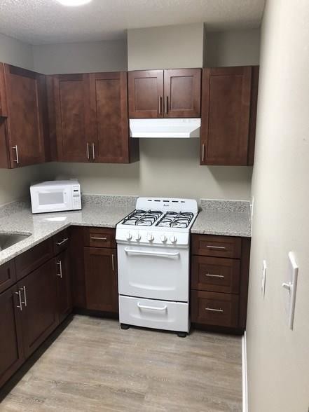 Foto del edificio - 1400 W Hyman St