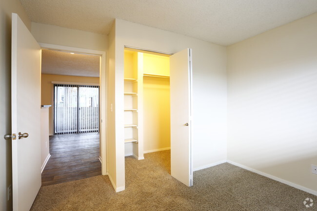 1HAB, 1BA - 535 ft² - Foothills Park