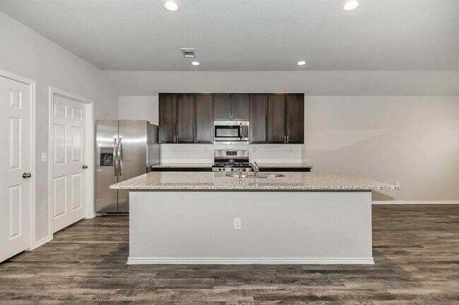 Foto del edificio - 20723 Woods Dr