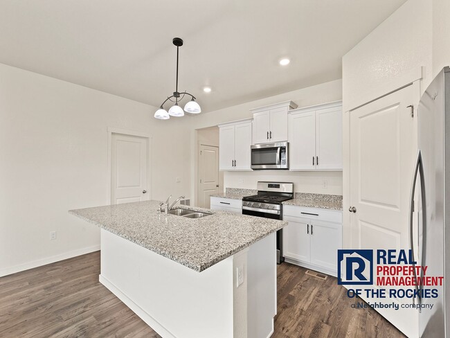 Foto del edificio - Fantastic 4-Bed, 2-Bath Ranch Style Home i...