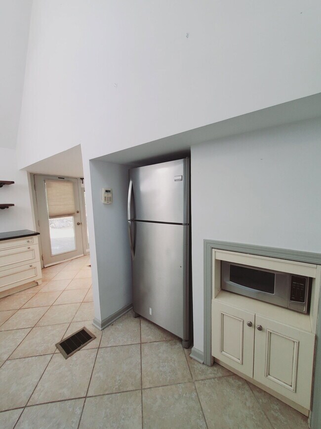 Foto del edificio - 2195 Long Ridge Rd