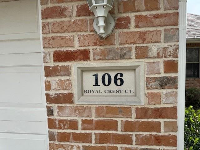 Building Photo - 106 Royal Crest Ct