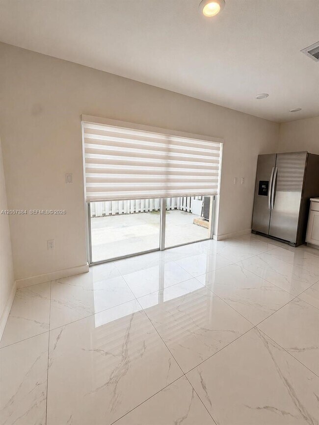 Foto del edificio - 461 NE 5th Way