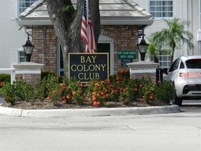 Building Photo - 6307 Bay Club Dr