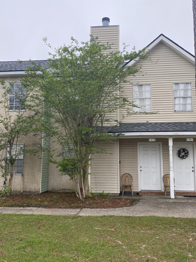143 Kingspoint Blvd, Slidell, LA 70461 Townhome Rentals in Slidell LA