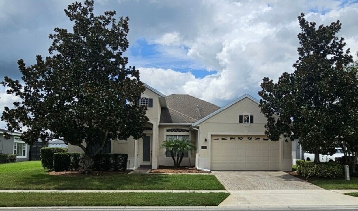 Primary Photo - 1710 Swallowtail Ln