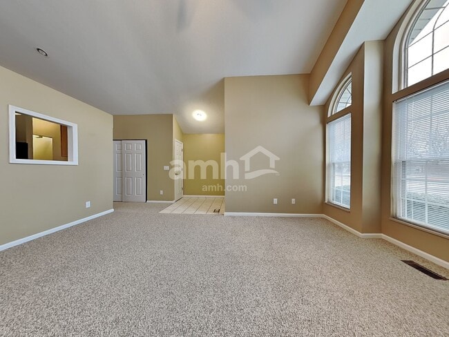 Foto del edificio - 123 Shaw Rd