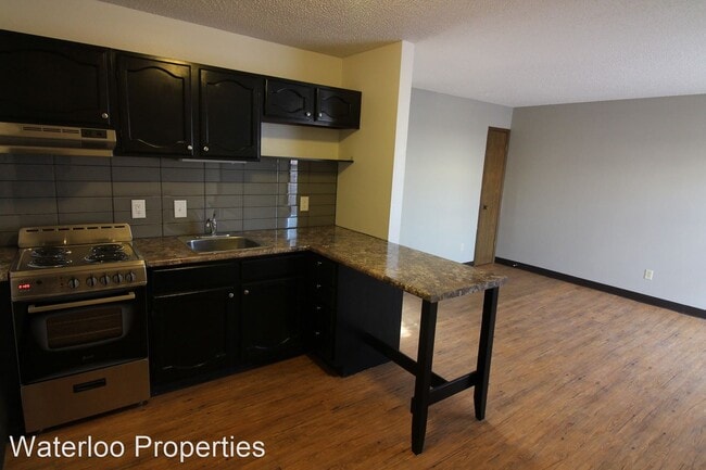 Building Photo - 1 br, 1 bath Apartment - 1106-1110 Kent Ci...