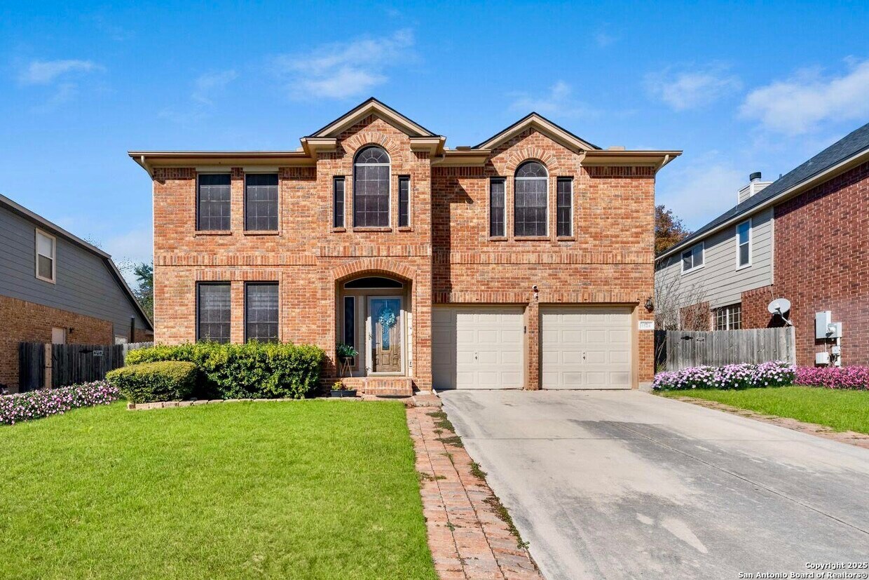 Foto principal - 1524 Juniper Ln