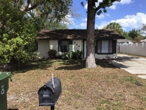 Building Photo - 804 Orchid Ave